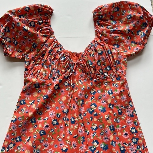 WAYF Red Floral Ditsy Print Puff Sleeve Milkmaid Mini Dress Medium - Picture 2 of 10